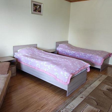 В Гостях На Иссык-Куле Hotel Cholponata Buitenkant foto