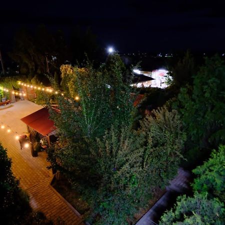 В Гостях На Иссык-Куле Hotel Cholponata Buitenkant foto